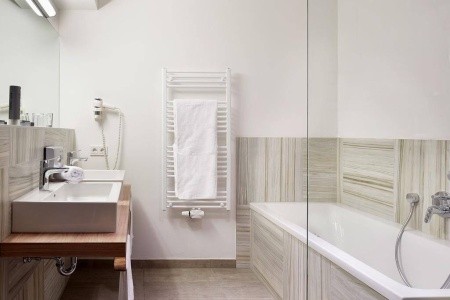 Sonja Alpine Resort - 14