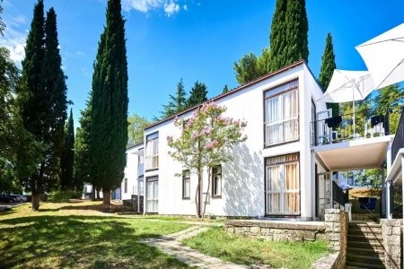 Apartments Astra Plava Laguna - 3