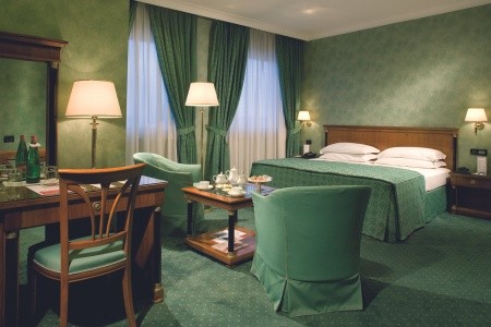 Ramada By Wyndham Naples - 5