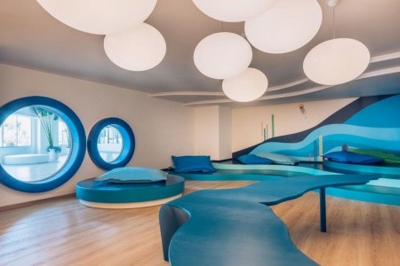 Kanárske ostrovy Tenerife Iberostar Waves Bouganville Playa 12 dňový pobyt All Inclusive Letecky Letisko: Budapešť March 2027 ( 7/03/27-18/03/27)
