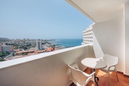 Kanárske ostrovy Tenerife Iberostar Waves Bouganville Playa 12 dňový pobyt All Inclusive Letecky Letisko: Budapešť March 2027 ( 7/03/27-18/03/27)