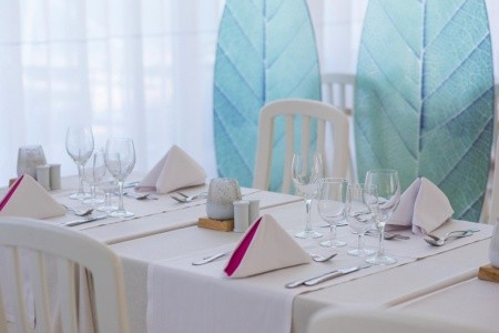 Kanárske ostrovy Tenerife Iberostar Waves Bouganville Playa 12 dňový pobyt All Inclusive Letecky Letisko: Budapešť March 2027 ( 7/03/27-18/03/27)