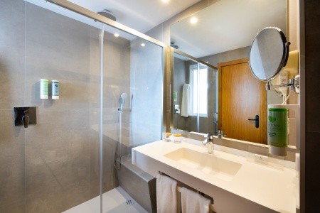 Valentin Reina Paguera - 38