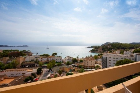 Valentin Reina Paguera - 40