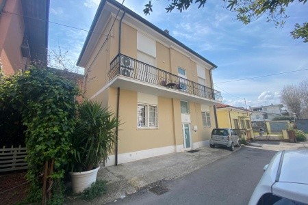 Apartmány Ferrarin