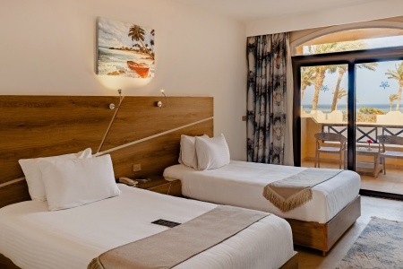 Blend Elphistone Resort - 21