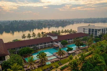 Srí Lanka Bentota Centara Ceysands Resort & Spa 14 dňový pobyt Polpenzia Letecky Letisko: Praha October 2026 ( 1/10/26-14/10/26)