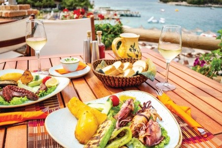 Albánie, Tirana, Okruh Balkánem, za <span>29.790</span> Kč