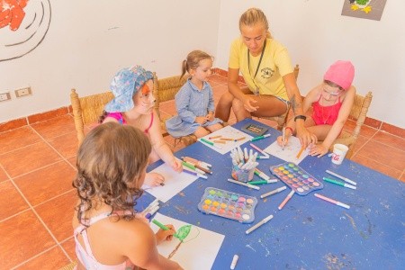 Tamra Beach Resort - 69