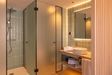 Aqua Hotel The Breeze	(Ex. Aquahotel Montagut) - 8