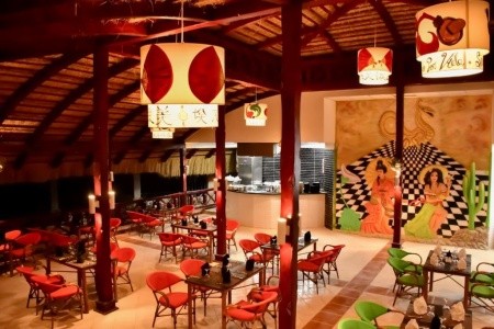 Ivy Cyrene Island Resort - 34