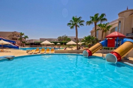 Ivy Cyrene Island Resort - 45