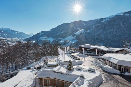 Rakúsko Kitzbühel / Mittersill Grand Tirolia Kitzbuhel, Curio Collection By Hilton 6 dňový pobyt Polpenzia Vlastná January 2027 ( 6/01/27-11/01/27)