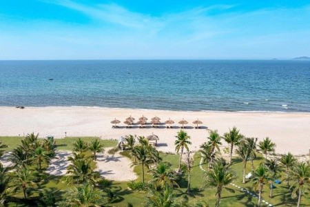 Wyndham Hoi An Royal Beachfront Resort - 7