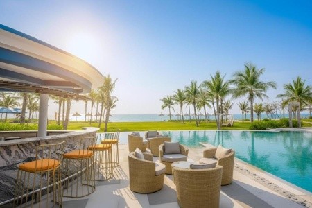 Wyndham Hoi An Royal Beachfront Resort - 8