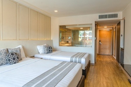 Thajsko Phuket Phuket Graceland 9 dňový pobyt Raňajky Letecky Letisko: Praha September 2026 (26/09/26- 4/10/26)