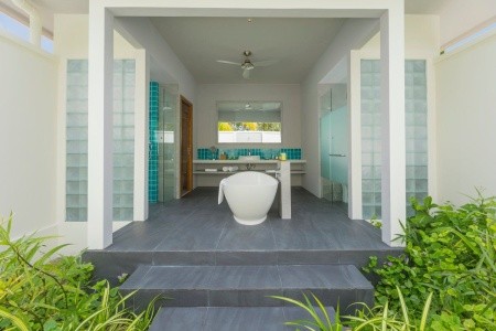 Maldivy  Niva Dhigali Maldives 9 dňový pobyt Ultra All inclusive Letecky Letisko: Praha September 2026 (14/09/26-22/09/26)