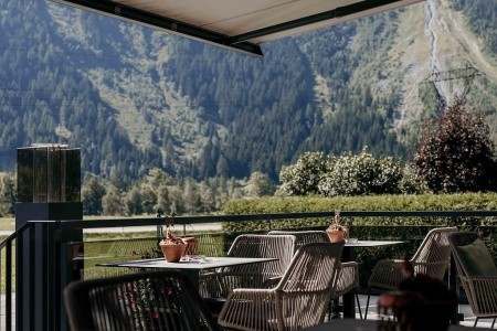 Vier Studios & Restaurant - 18