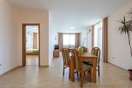 Trakia Plaza Hotel &Amp; Apartments - 11