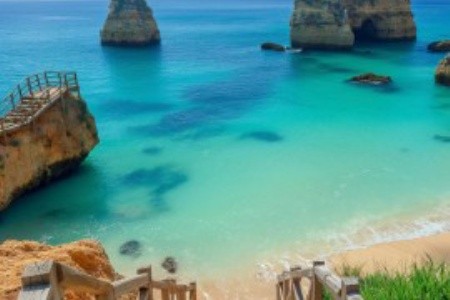 Portugália legszebb strandjai: 5 tuti befutó, ha óceánparti nyaralásra vágysz