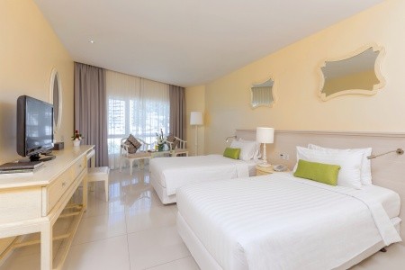 Thajsko Phuket Andaman Embrace Resort & Spa 12 dňový pobyt Raňajky Letecky Letisko: Praha November 2026 ( 2/11/26-13/11/26)
