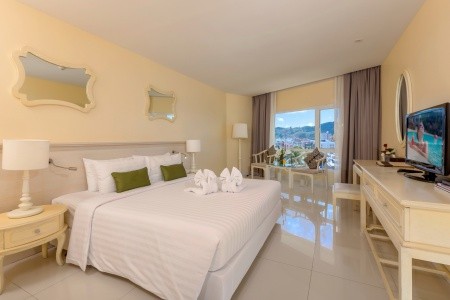 Thajsko Phuket Andaman Embrace Resort & Spa 12 dňový pobyt Raňajky Letecky Letisko: Praha November 2026 ( 2/11/26-13/11/26)