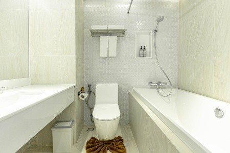 Thajsko Phuket Andaman Embrace Resort & Spa 12 dňový pobyt Raňajky Letecky Letisko: Praha November 2026 ( 2/11/26-13/11/26)