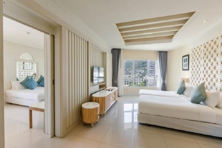 Thajsko Phuket Andaman Embrace Resort & Spa 12 dňový pobyt Raňajky Letecky Letisko: Praha November 2026 ( 2/11/26-13/11/26)