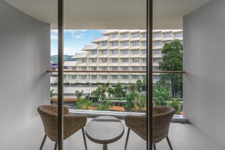 Thajsko Phuket Andaman Embrace Resort & Spa 12 dňový pobyt Raňajky Letecky Letisko: Praha November 2026 ( 2/11/26-13/11/26)