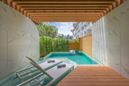 Thajsko Phuket Andaman Embrace Resort & Spa 12 dňový pobyt Raňajky Letecky Letisko: Praha November 2026 ( 2/11/26-13/11/26)
