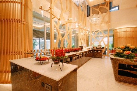 Thajsko Phuket Andaman Embrace Resort & Spa 12 dňový pobyt Raňajky Letecky Letisko: Praha November 2026 ( 2/11/26-13/11/26)