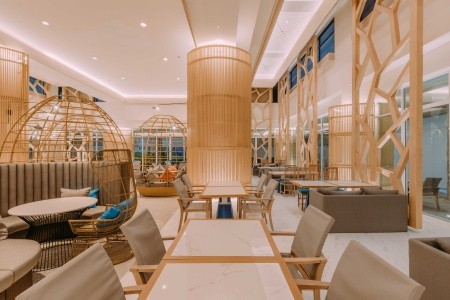 Thajsko Phuket Andaman Embrace Resort & Spa 12 dňový pobyt Raňajky Letecky Letisko: Praha November 2026 ( 2/11/26-13/11/26)