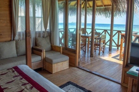 Maldivy Južný Atol Male Fihalhohi Island Resort 15 dňový pobyt Polpenzia Letecky Letisko: Praha October 2026 (16/10/26-30/10/26)
