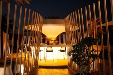 Spojené arabské emiráty Dubaj Sheraton Jumeirah Beach Resort & Towers 8 dňový pobyt Raňajky Letecky Letisko: Budapešť January 2027 (22/01/27-29/01/27)