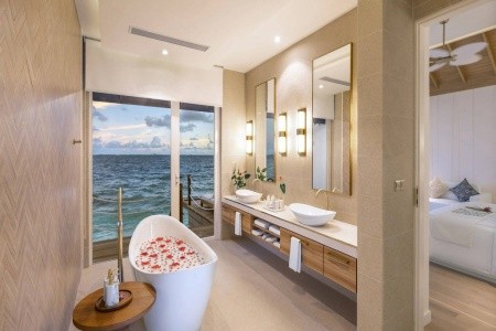 Maldivy Severný Atol Male Bandos Island Resort 14 dňový pobyt All Inclusive Letecky Letisko: Praha January 2027 (18/01/27-31/01/27)