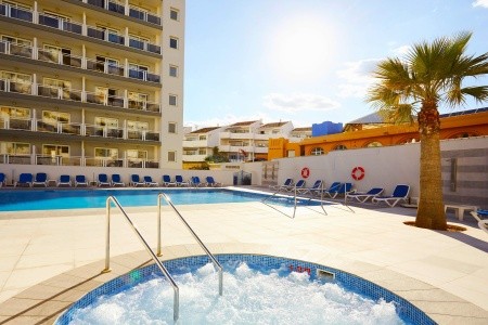 Las Arenas Hotel - 6
