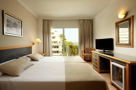 Las Arenas Hotel - 13