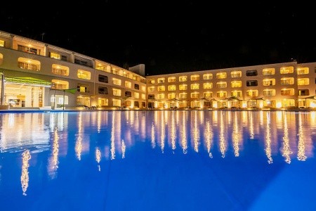 Titanic Resort & Aqua Park - 8