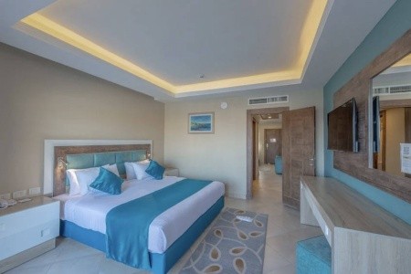 Titanic Resort & Aqua Park - 17