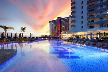 Kanárske ostrovy Tenerife Hard Rock Tenerife (Playa Paraiso) 5 dňový pobyt Raňajky Letecky Letisko: Budapešť December 2026 (13/12/26-17/12/26)