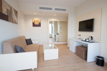 Kanárske ostrovy Gran Canaria Hl Suitehotel Playa Del Ingles 8 dňový pobyt All Inclusive Letecky Letisko: Budapešť March 2027 ( 6/03/27-13/03/27)