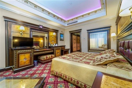 Club Hotel Sera - 81