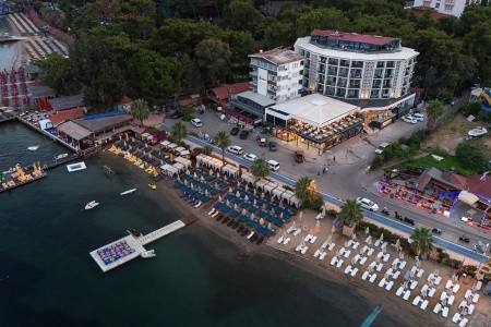 Class Unique Beach
