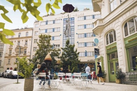 Mosaic House (Praha 2)