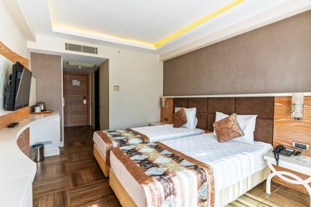 Turecko Kemer Selcukhan 12 dňový pobyt Ultra All inclusive Letecky Letisko: Praha August 2026 (28/08/26- 8/09/26)