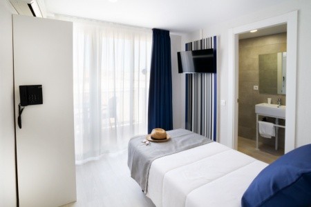 Španielsko Costa del Maresme Hotel Ibersol Sorra D'or Beach Club 4 dňový pobyt All Inclusive Letecky Letisko: Bratislava October 2026 ( 3/10/26- 6/10/26)