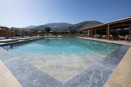 Mare Garden