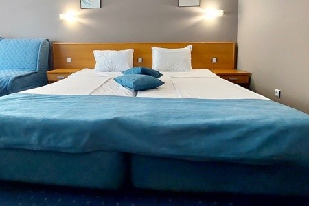 Aquamarine - 34