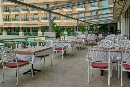Turecko Side Luna Blanca Resort 10 dňový pobyt Ultra All inclusive Letecky Letisko: Praha June 2026 (15/06/26-24/06/26)