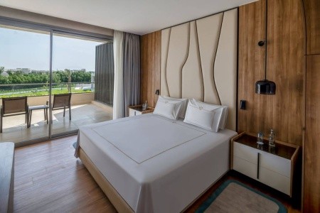 Rixos Premium Magawish Bay View